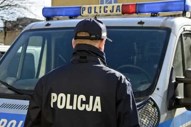 В Польше в реке нашли чемодан с человеческими останками