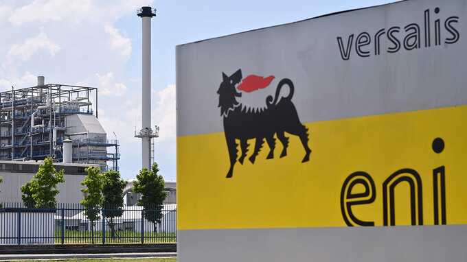 Eni заявила, что "Газпром" не подтвердил ей поставки газа через Австрию 1 октября