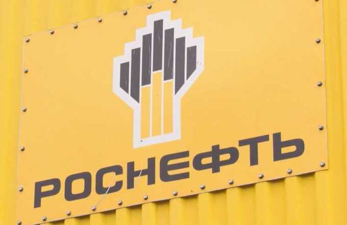 Замороженные танкеры: российская нефть ожидает разгрузки из-за разногласий с Индией