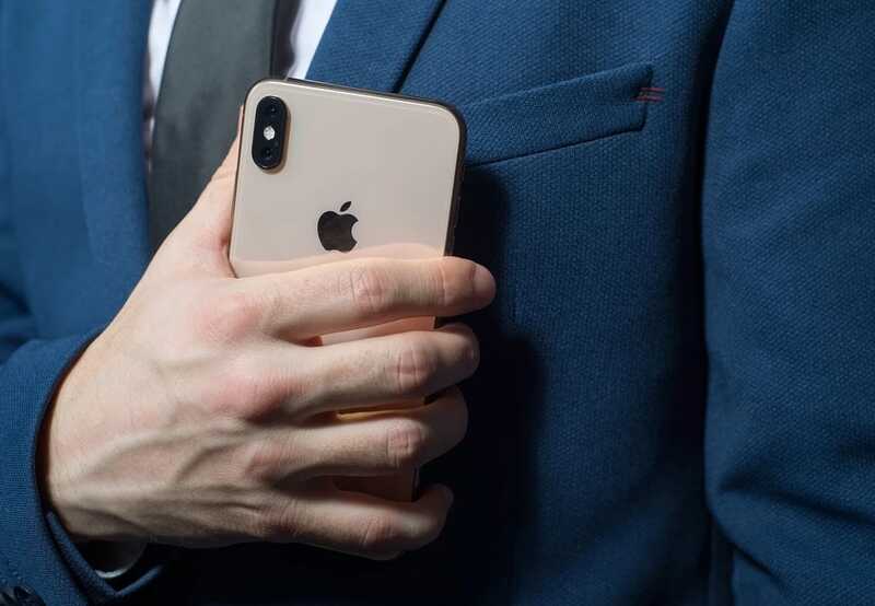 Российские чиновники увеличили закупки iPhone, несмотря на запрет