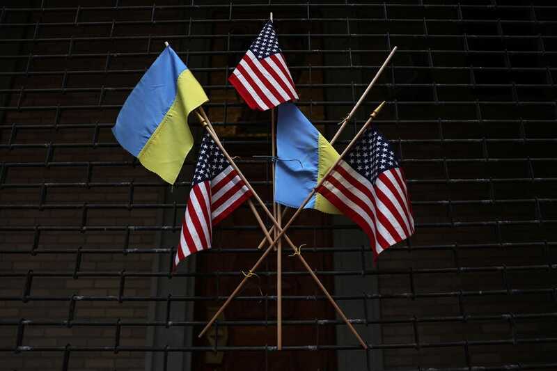 Украина и США заключили соглашение, которое предоставляет американским компаниям новые привилегии