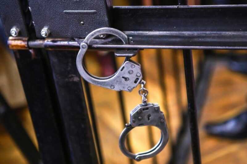 Петербургский суд вынес приговор подросткам к 6 и 9 годам тюремного заключения за поджог электровоза