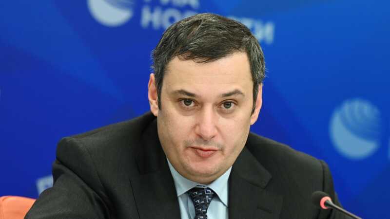 Александр Хинштейн решил уволить подчинённых, у которых есть судимость