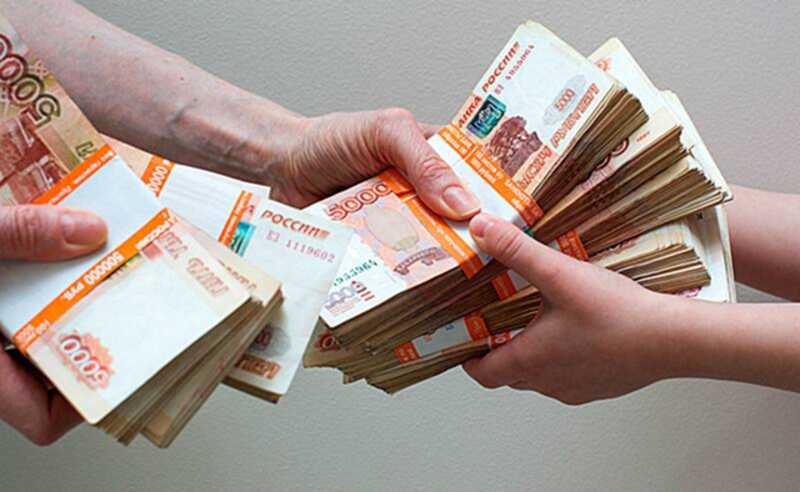 Блокировка счетов в банках: как новые законы влияют на финансы россиян