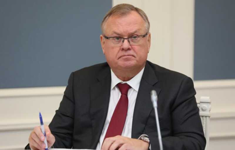 Костин под давлением: кризис компании или политическое соглашение с Вашингтоном?