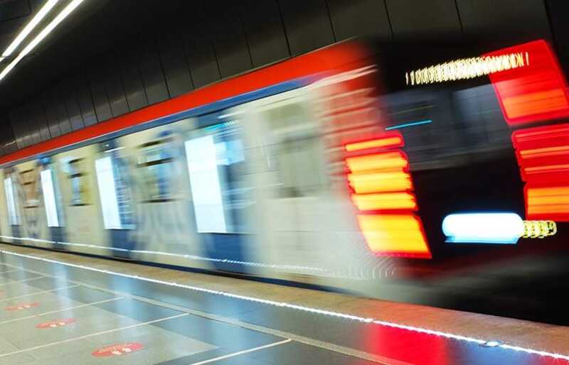 В московском метро на Кольцевой линии увеличились интервалы движения поездов из-за человека, оказавшегося на рельсах
