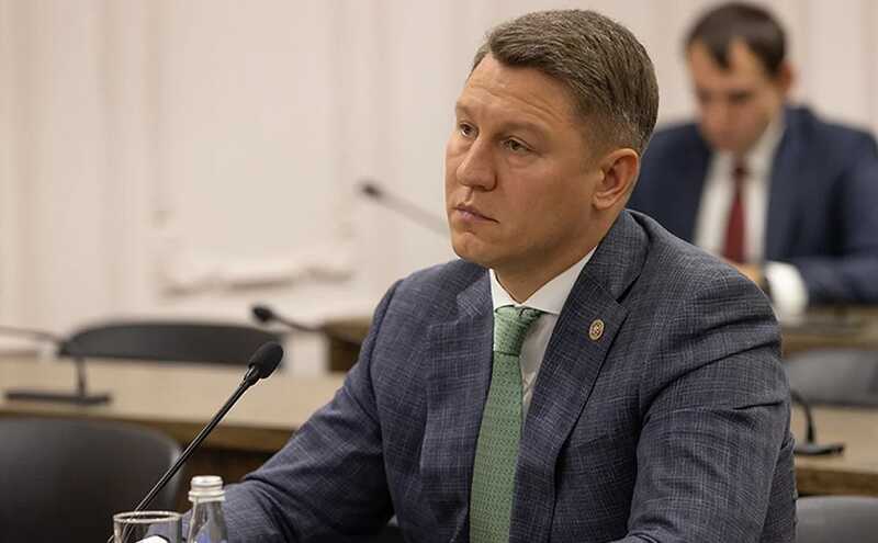 Коррупция в Татарстане: суд преждевременно освободил Сергея Миронова в зале суда по причине состояния здоровья