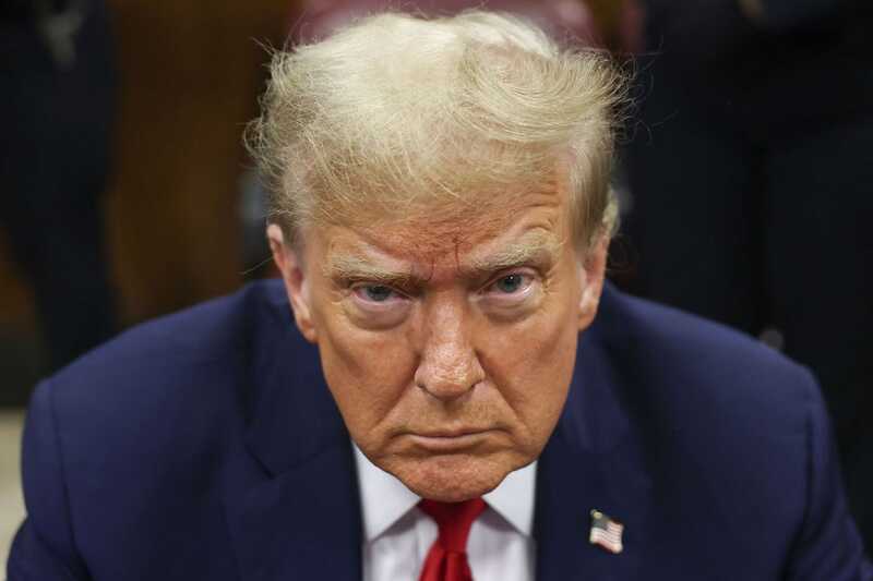 «Мы абсолютно готовы»: Трамп отреагировал на заявление Медведева о ядерной войне